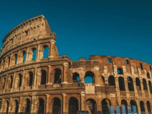 Discover Italy end Milan
